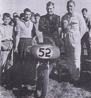Grand Prix Cust 1961 Champion F Cardon